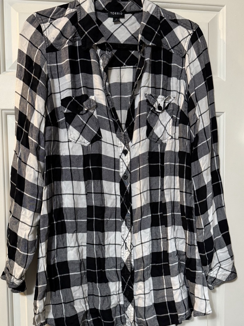 Torrid Plaid Button Down Shirt in Black & White